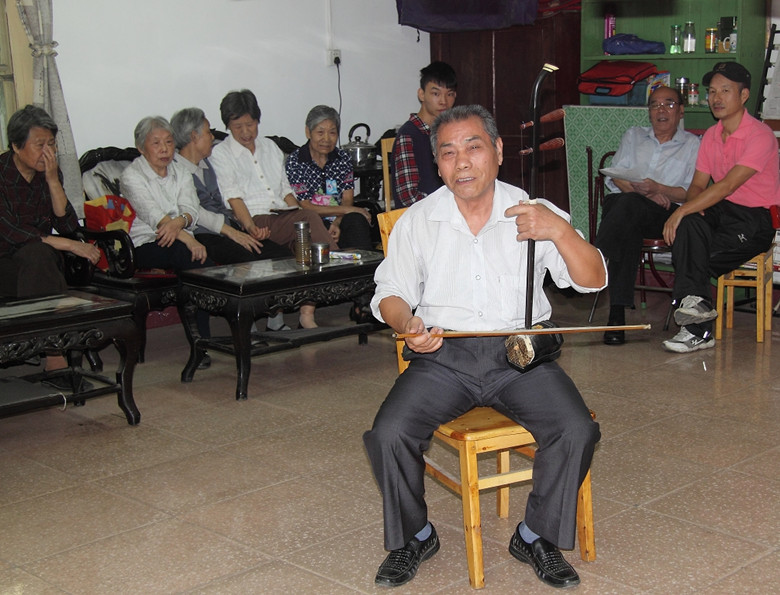 我所舉行“歡度重陽(yáng)節(jié)”敬老活動(dòng)